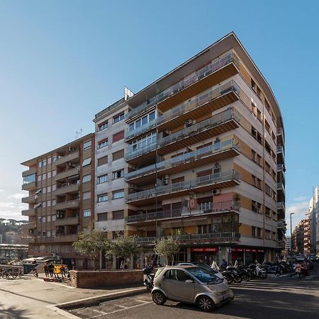 Mm Cipro Apartment With Balcony Rome Exterior photo